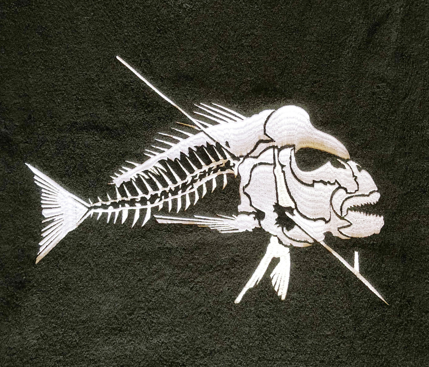 OCEAN HUNTER TOWEL PONCHO BLACK